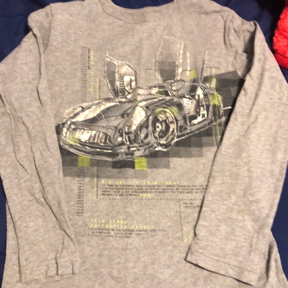 Long sleeve shirt